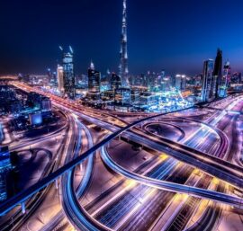 التسهيلات السياحية في دولة الإمارات وعلاقتها بصناعة السياحة الرياضية